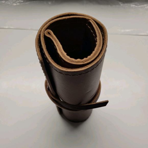 Rustico Saddle Leather Sidekick Organizer Bag Roll - Picture 2 of 8